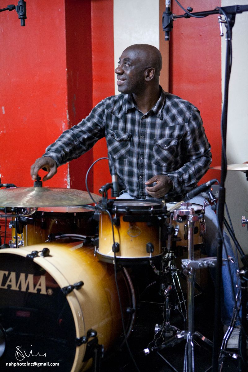 frankie_kokomo_soundcheck_100_club_2014_by_neil_holmes_nahphotoinc@gmail