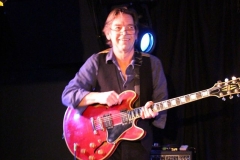 neil